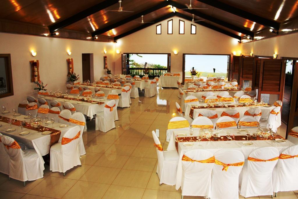 Anchorage Beach Resort Viseisei Exterior foto